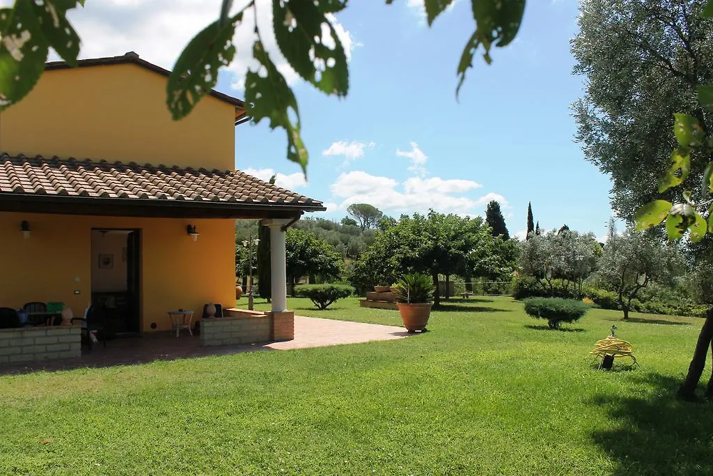 Il Casale Apartment Limite Italy